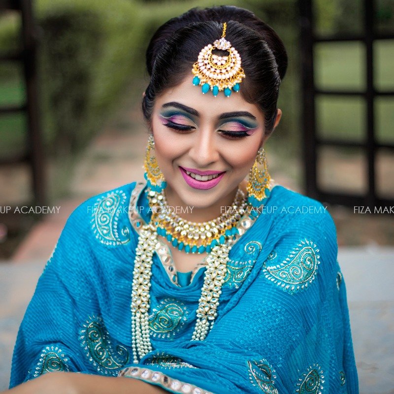 Best makeup academy for all makeup courses in Jaipur