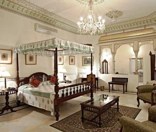 Alsisar Haveli room