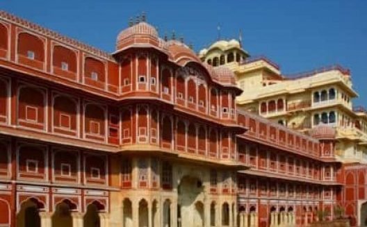 Citypalace-min Citypalace-min